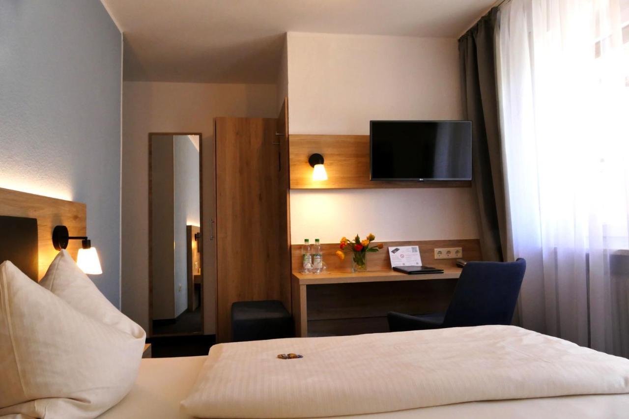 Hasi'S Hotel Grafing bei Muenchen Exterior photo